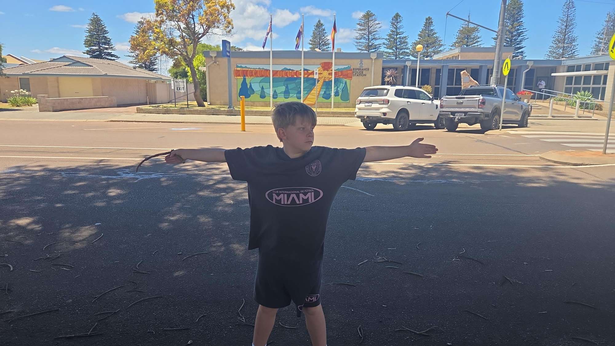 Esperance Scavenger Hunt -etsiv&auml;kuvat