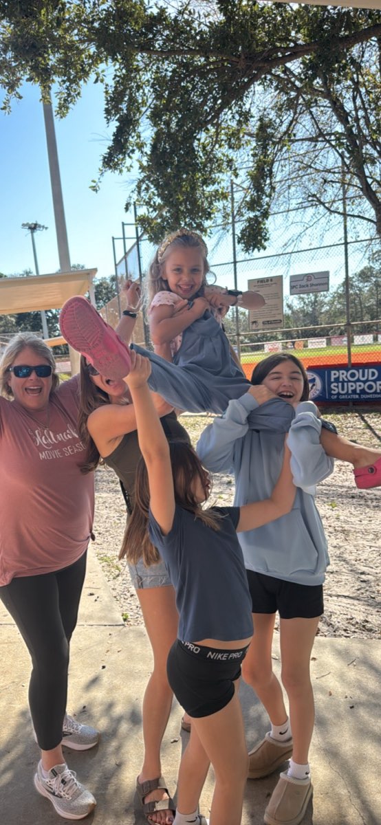 Dunedin Florida Downtown Scavenger Hunt scavenger hunt photos