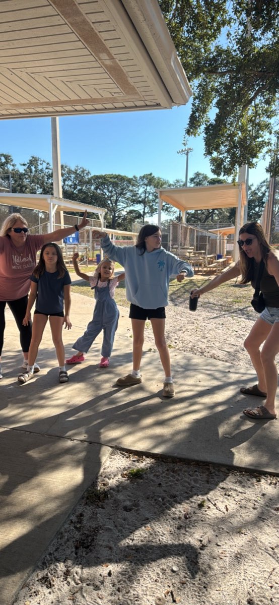 Dunedin Florida Downtown Scavenger Hunt scavenger hunt photos