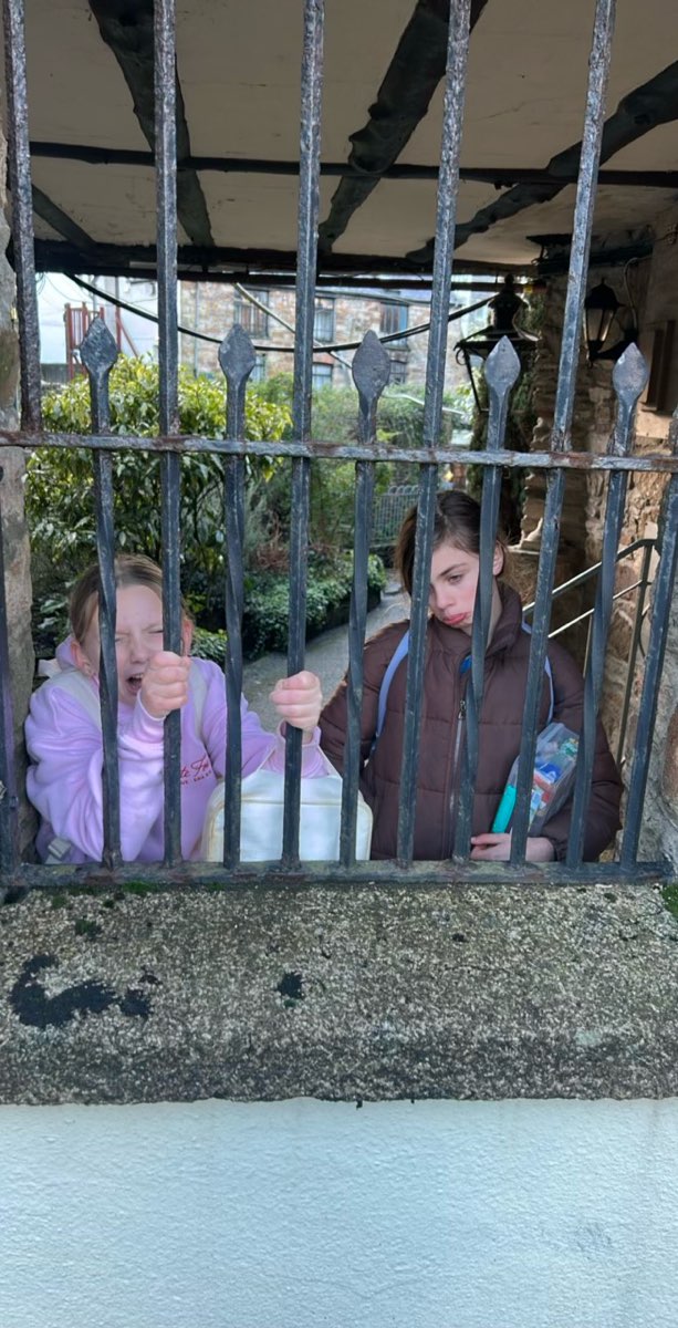 &Fcy;&ocy;&tcy;&ocy;&gcy;&rcy;&acy;&fcy;&icy;&icy; &kcy;&vcy;&iecy;&scy;&tcy;&acy; &vcy; &Bcy;&ocy;&dcy;&mcy;&icy;&ncy;&iecy;