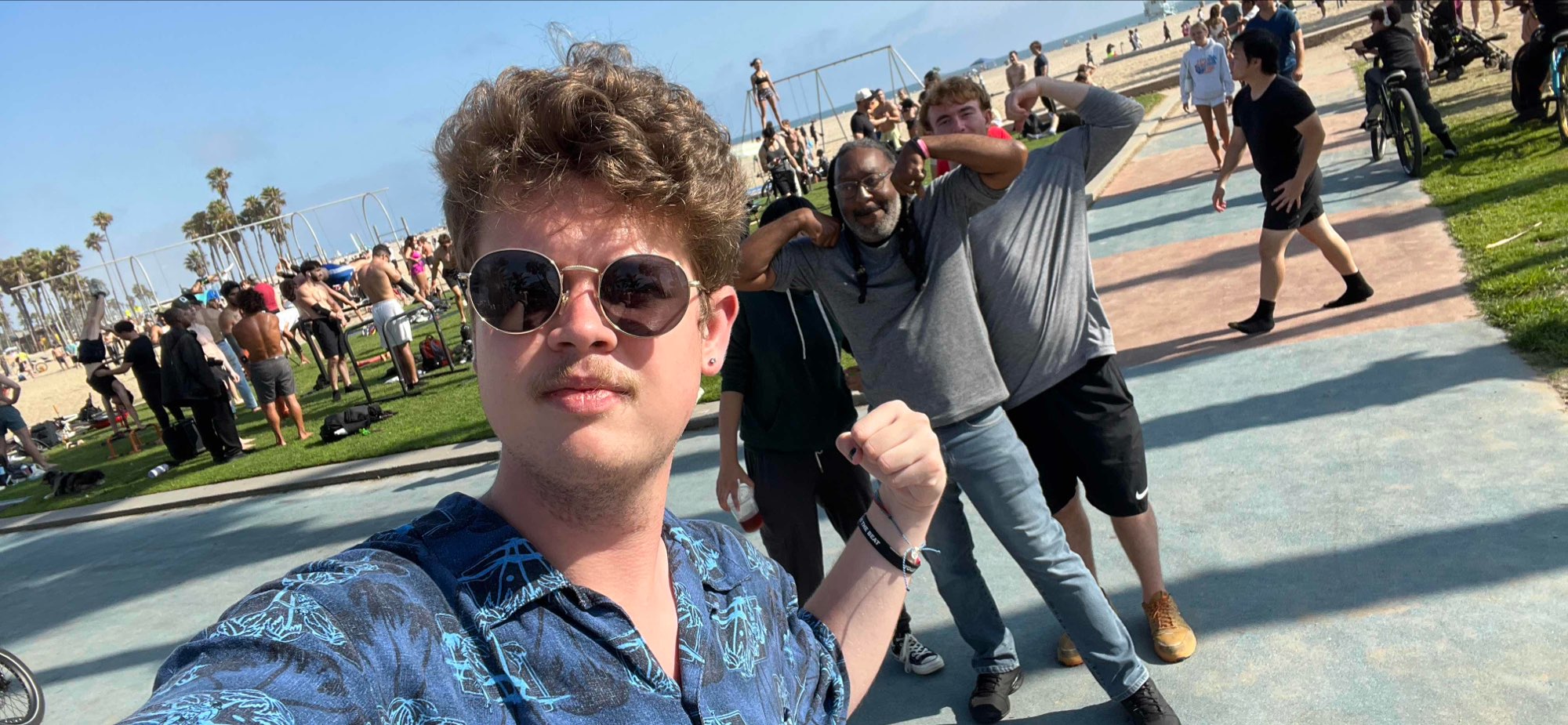 Santa Monica Scavenger Hunt scavenger hunt photos