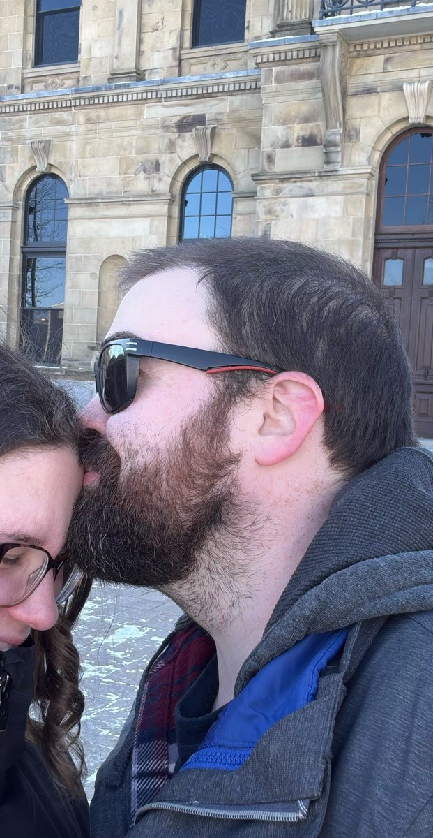 St&period; Thomas University Scavenger Hunt skattjaktsfoton