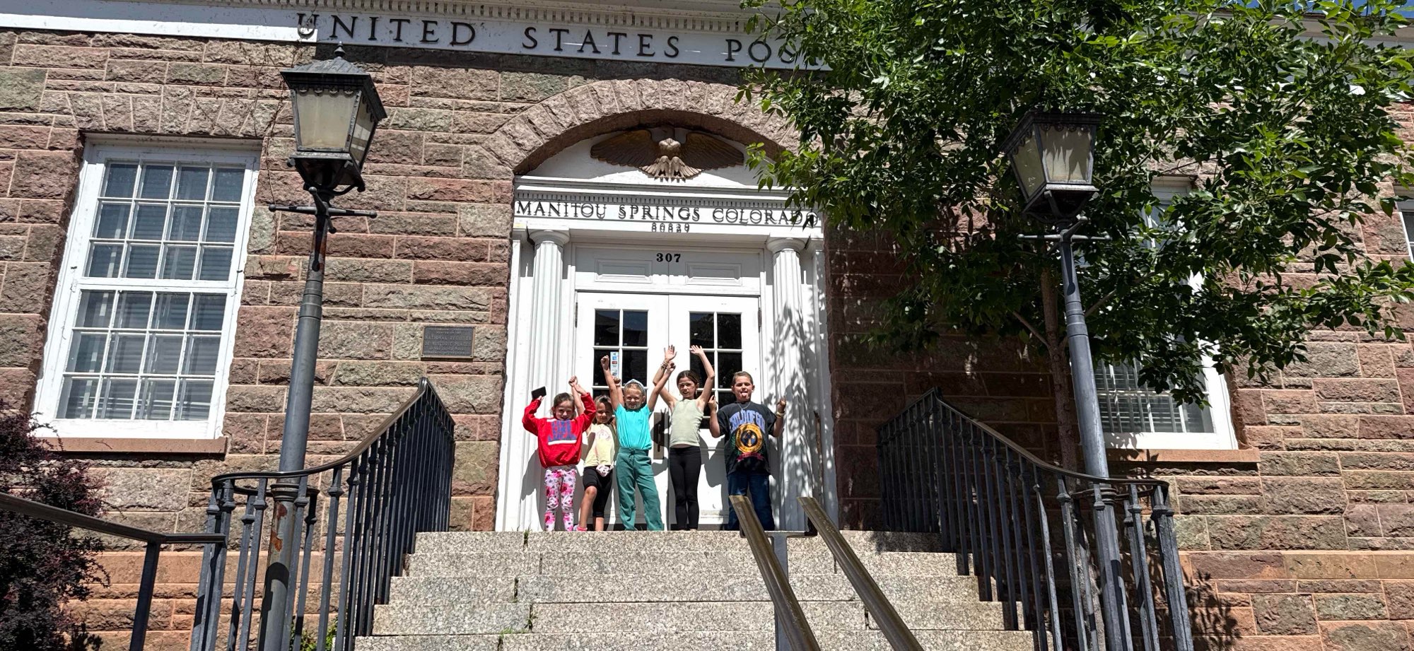 Manitou Springs Scavenger Hunt scavenger hunt photos