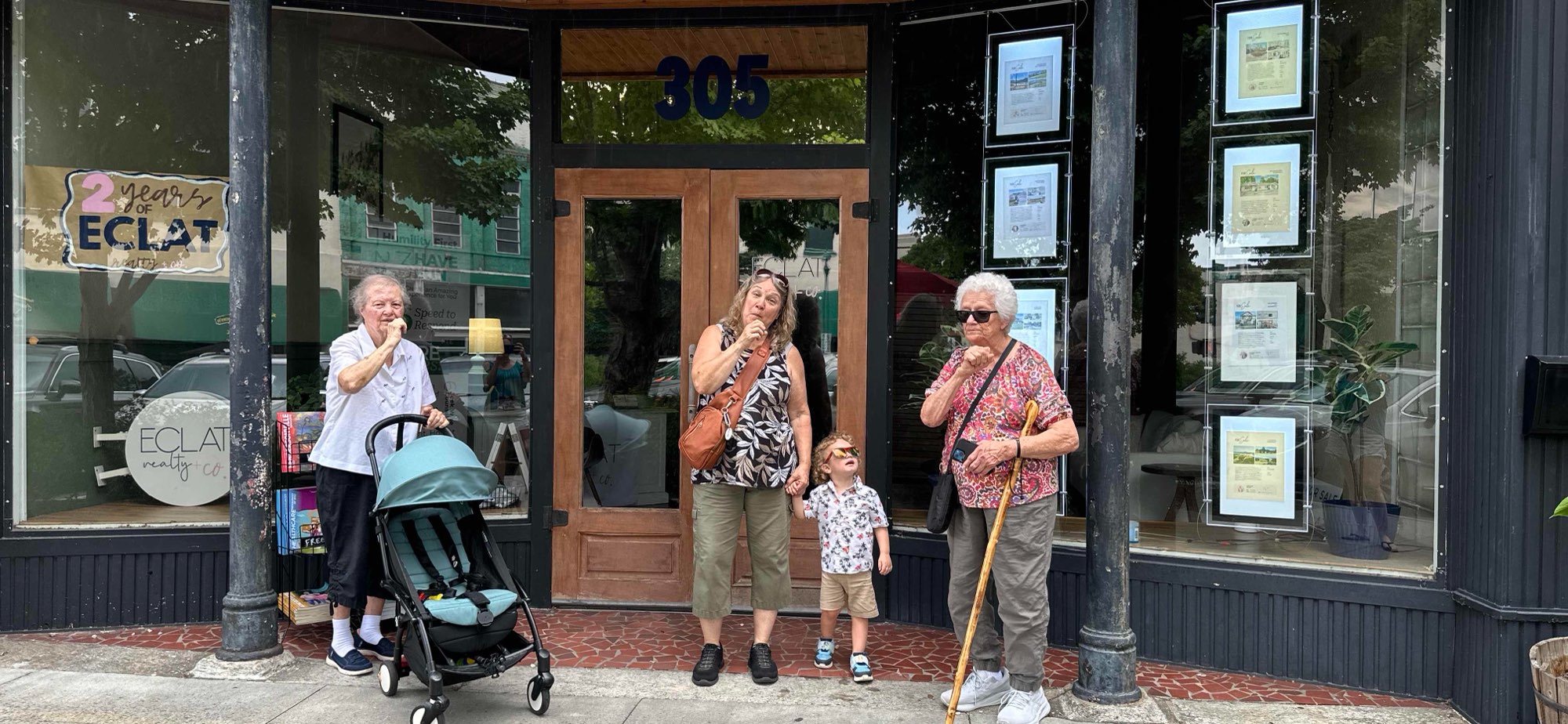 Hendersonville Scavenger Hunt scavenger hunt photos