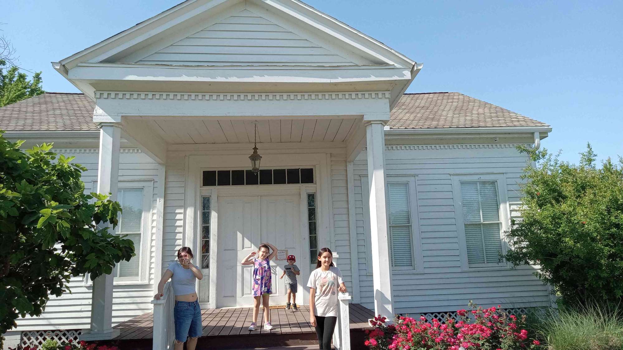 Montgomery Texas Scavenger Hunt scavenger hunt photos