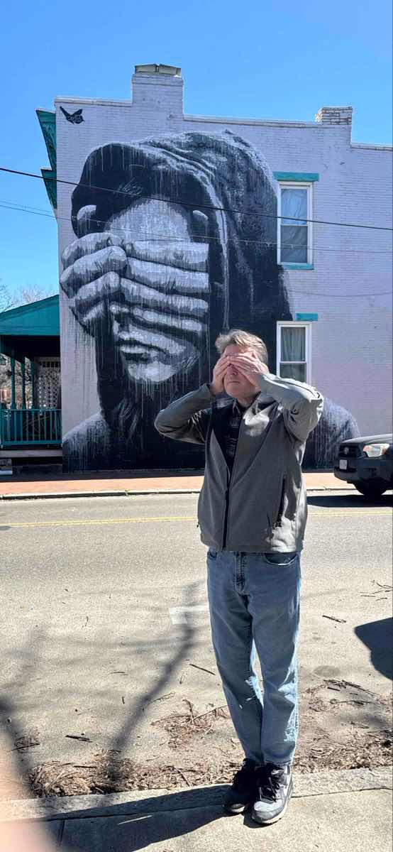 team building scavenger hunt