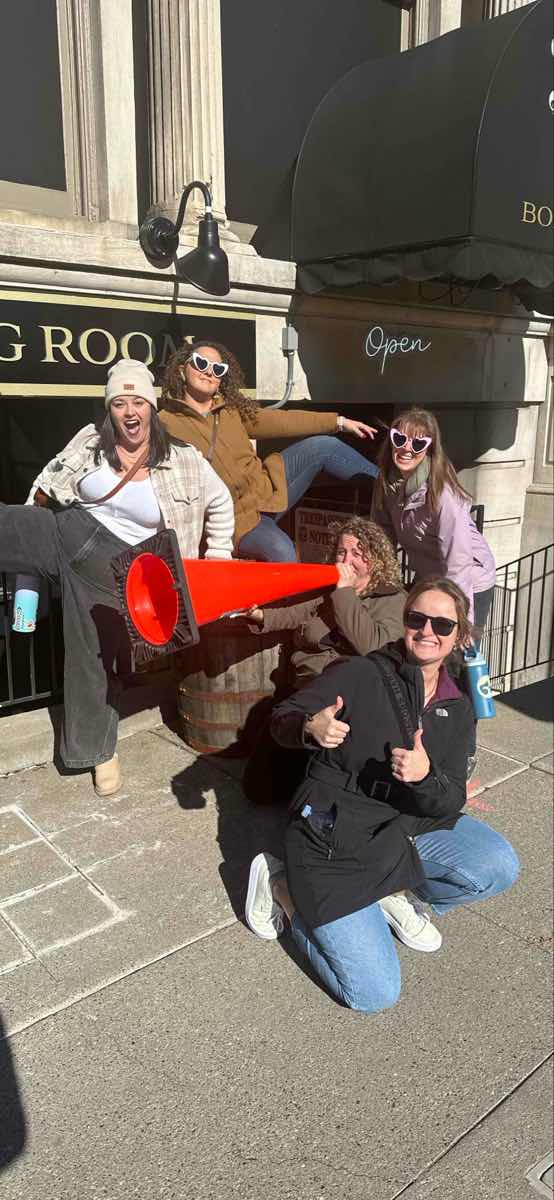 Louisville Kentucky Downtown Scavenger Hunt scavenger hunt photos