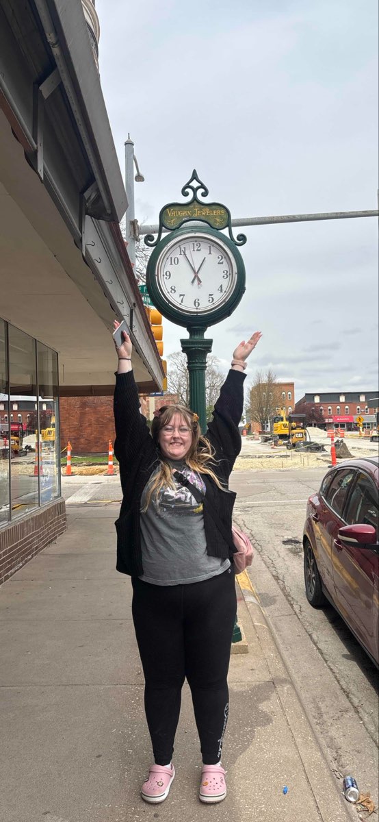 Monmouth Illinois Scavenger Hunt scavenger hunt photos