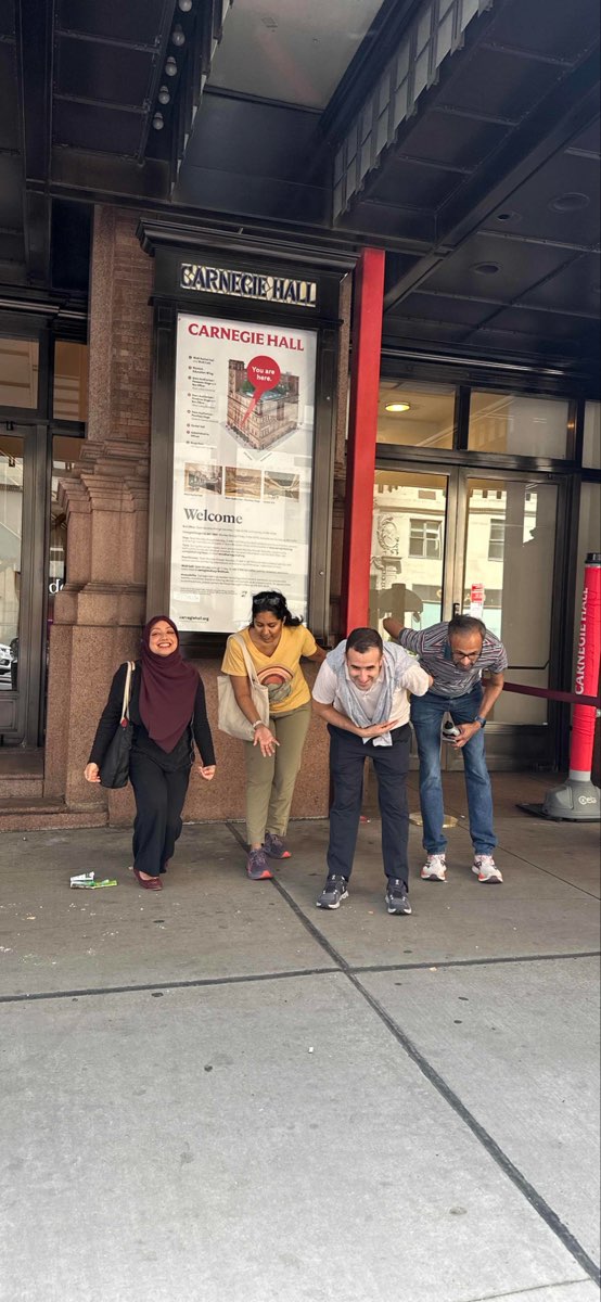 Carnegie Hill Scavenger Hunt scavenger hunt photos