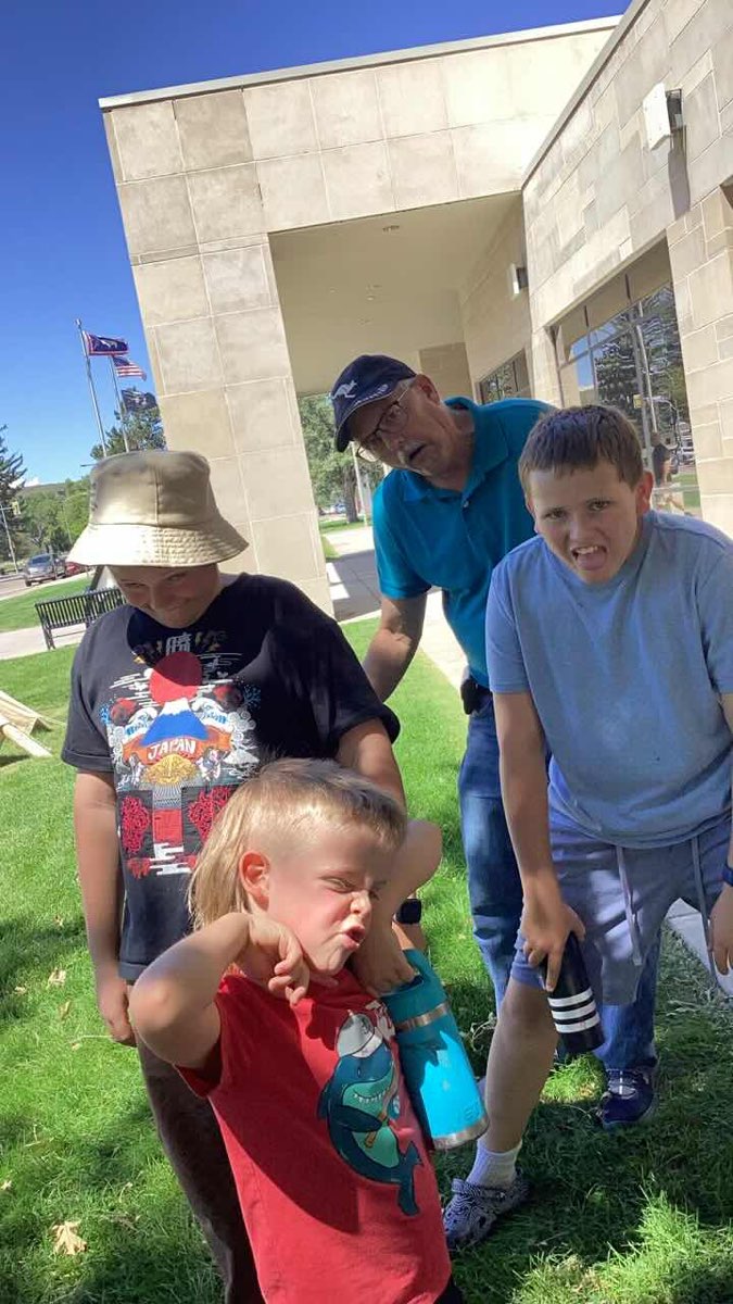 team building scavenger hunt