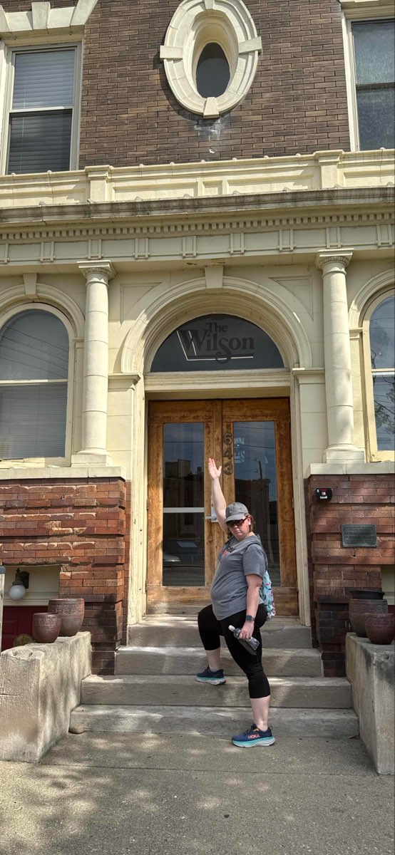 Zdj&eogon;cia z North Meridian Scavenger Hunt