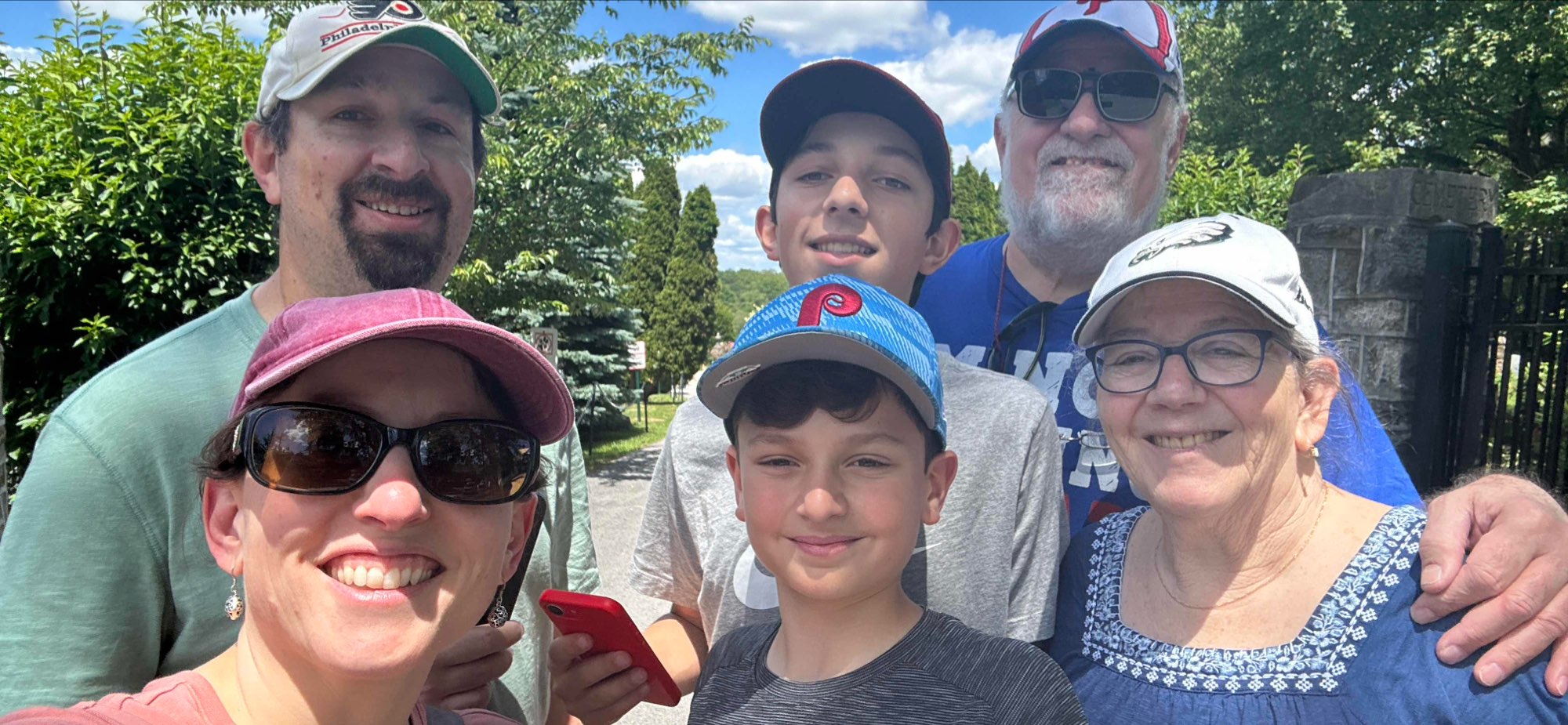 team building scavenger hunt