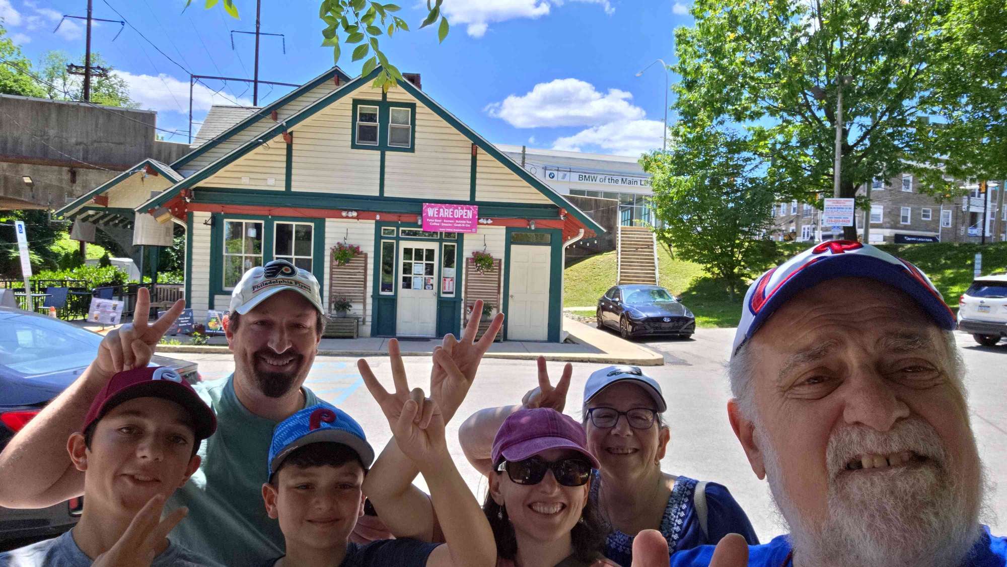 team building scavenger hunt