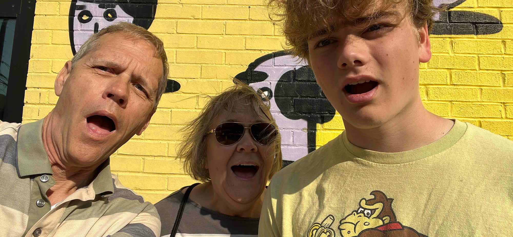 team building scavenger hunt