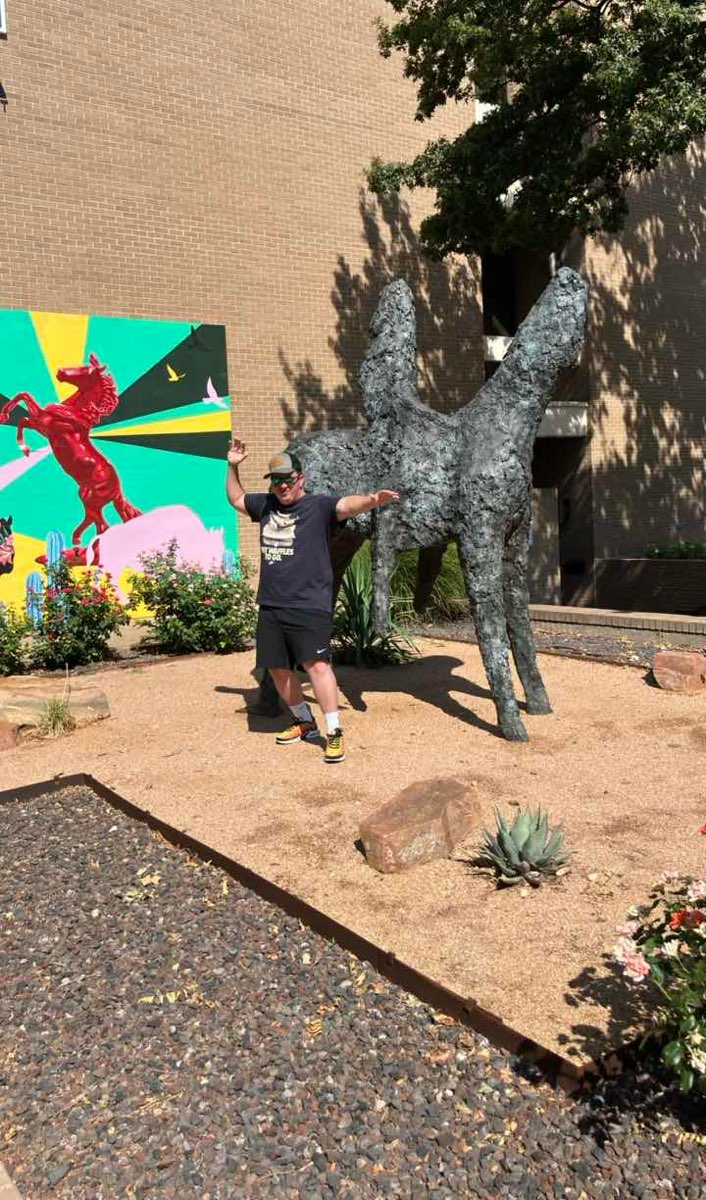 team building scavenger hunt