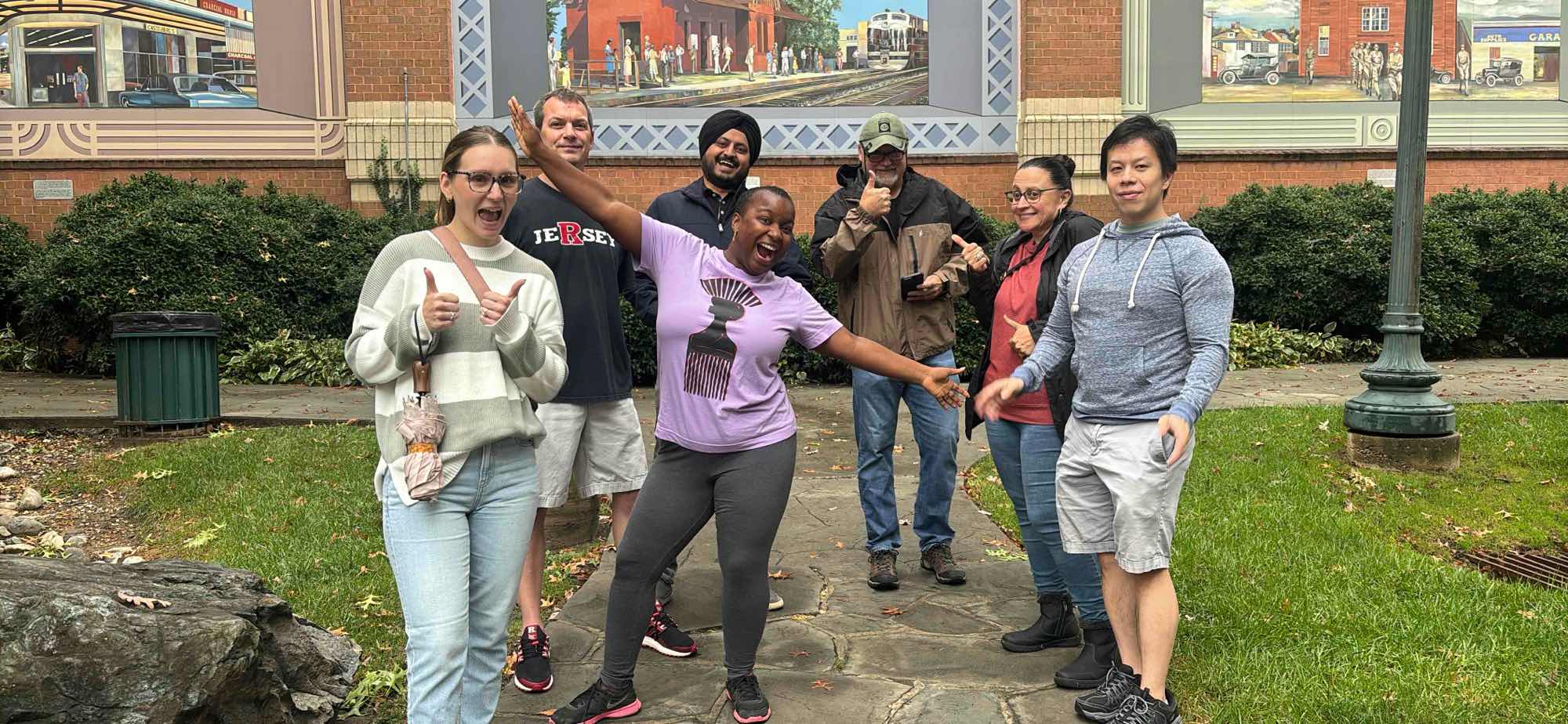 team building scavenger hunt