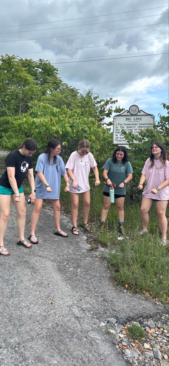 Lewisburg West Virginia Scavenger Hunt scavenger hunt photos