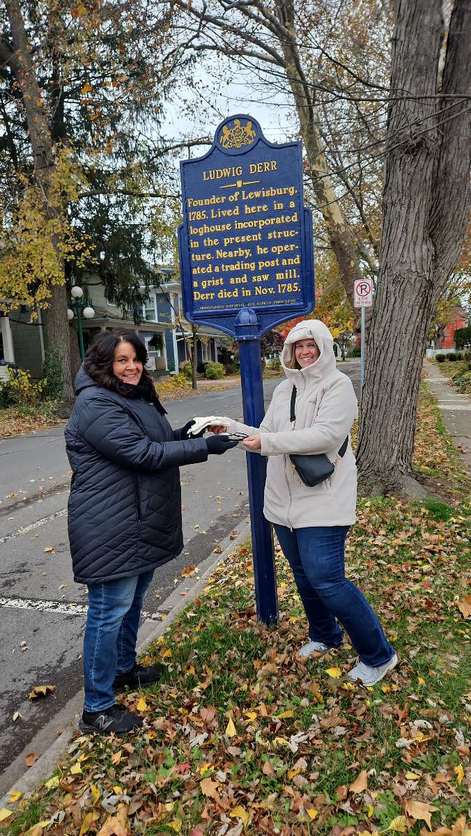 Lewisburg Pennsylvania Scavenger Hunt scavenger hunt photos