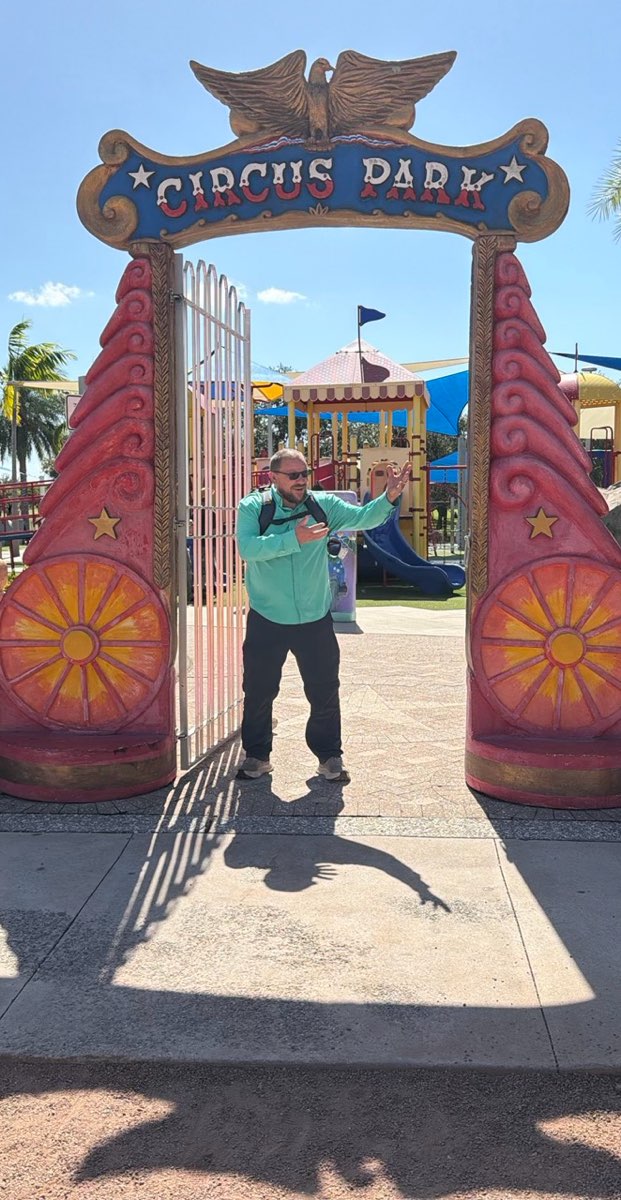 team building scavenger hunt