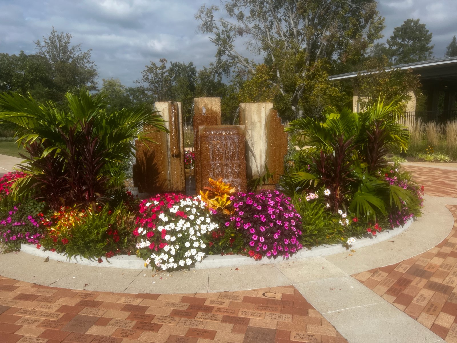 Saint Louis University Scavenger Hunt scavenger hunt photos