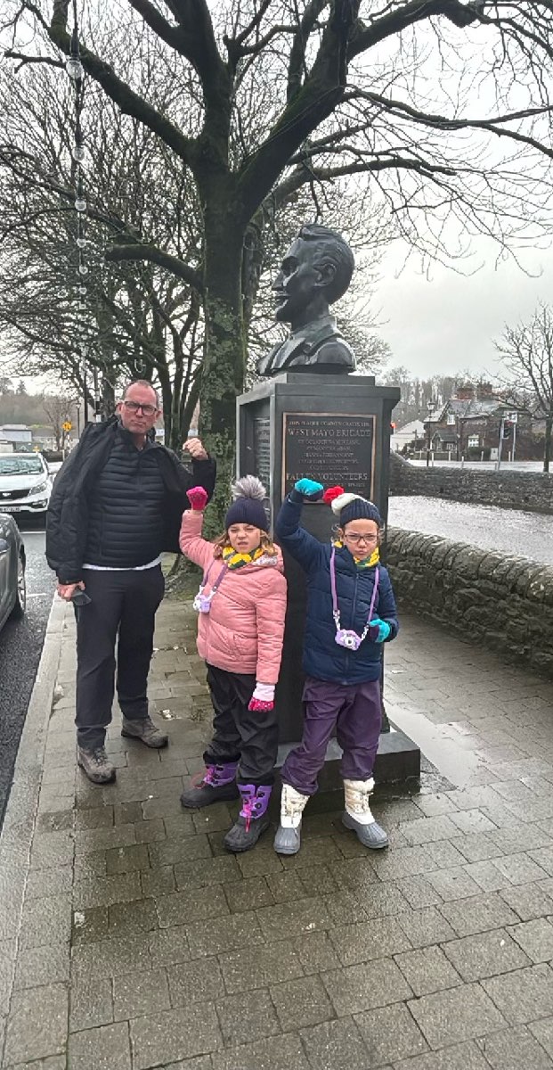 &Phi;&omega;&tau;&omicron;&gamma;&rho;&alpha;&phi;ί&epsi;&sigmav; &gamma;&iota;&alpha; &tau;&omicron; &kappa;&upsi;&nu;ή&gamma;&iota; &theta;&eta;&sigma;&alpha;&upsi;&rho;&omicron;ύ &sigma;&tau;&omicron; Westport