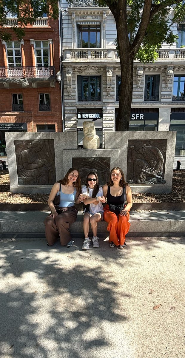 team building scavenger hunt