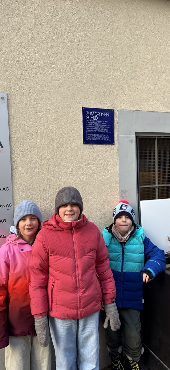 team building scavenger hunt