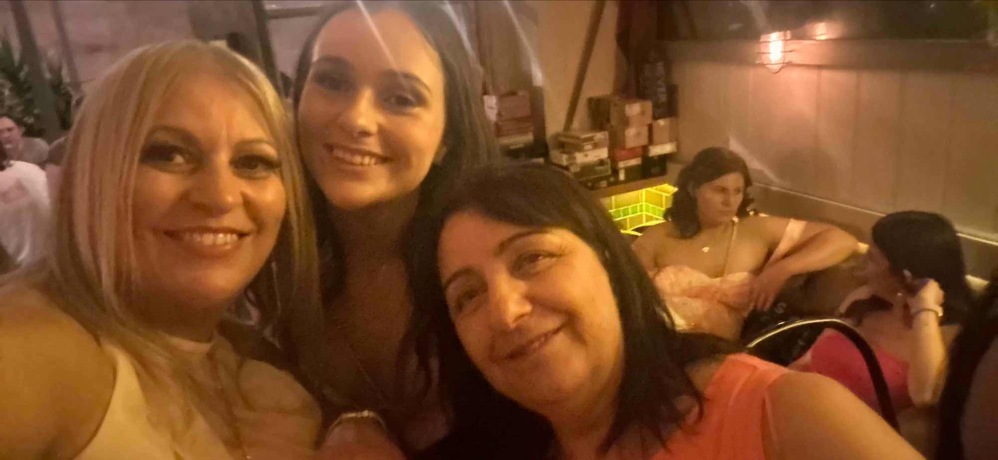 アデレード・バー・クロール・スカベンジャーハント写真