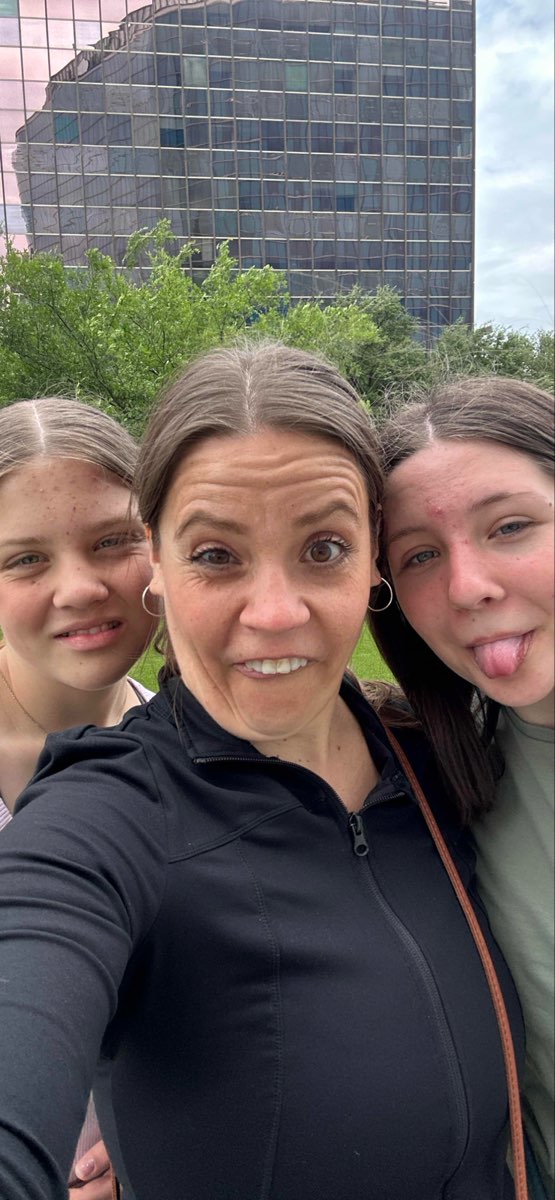 Dallas Downtown Scavenger Hunt scavenger hunt photos