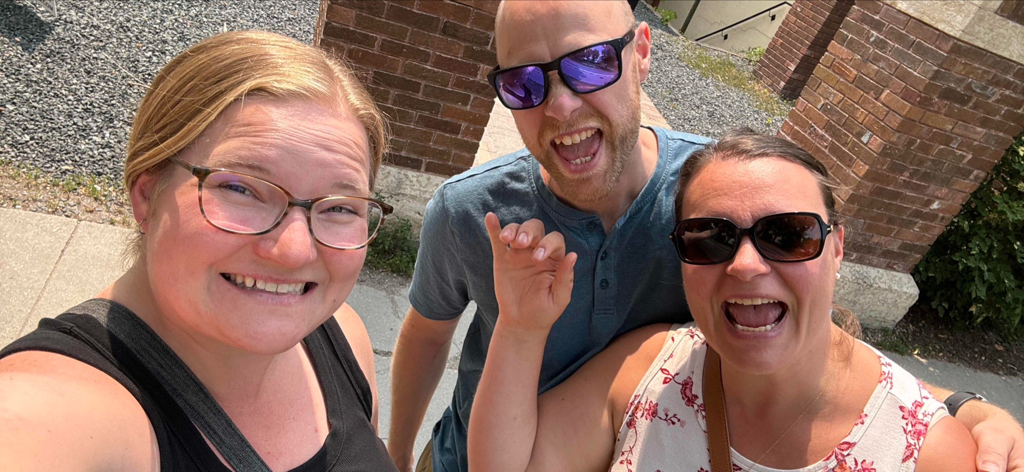 team building scavenger hunt