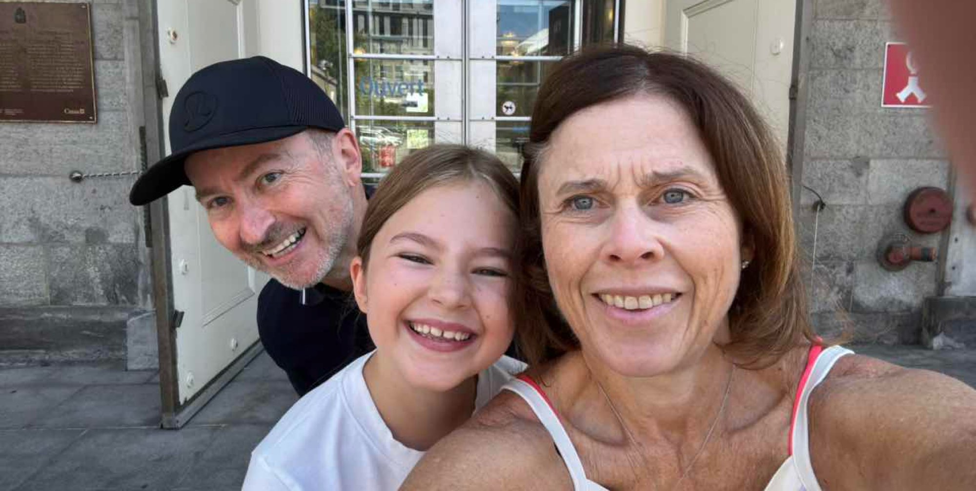 team building scavenger hunt