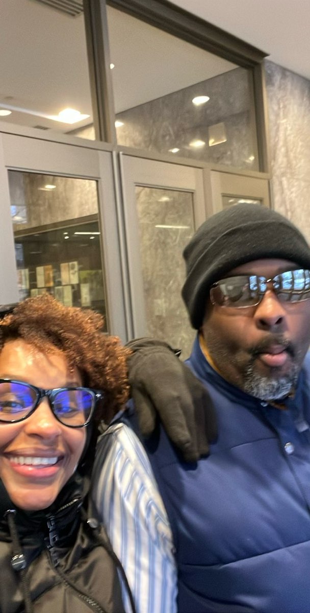 team building scavenger hunt