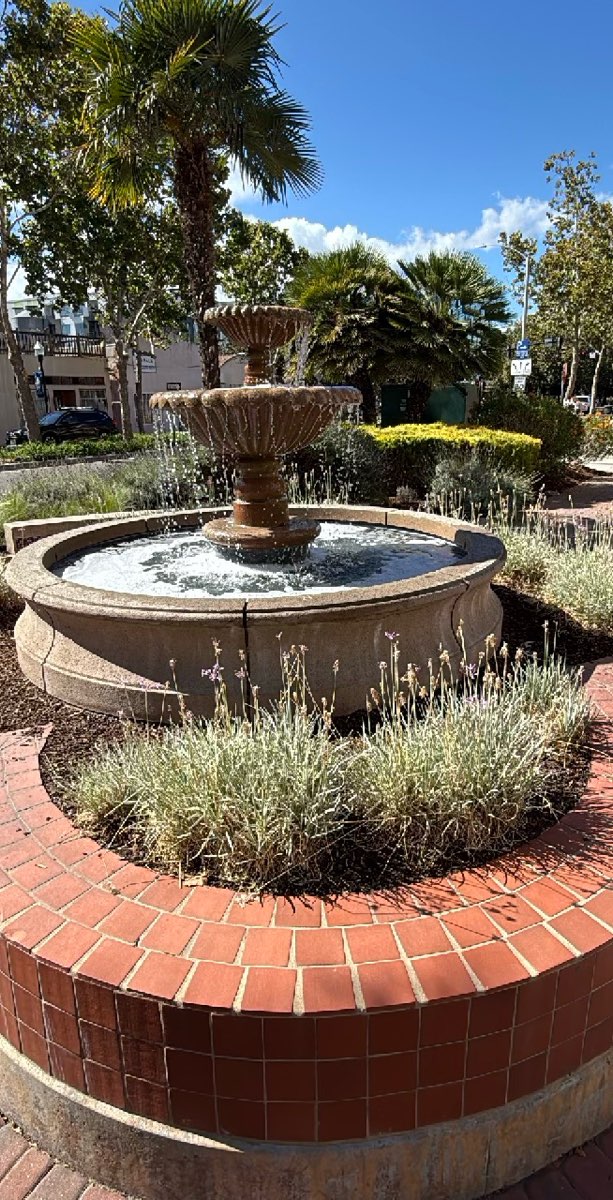 team building scavenger hunt