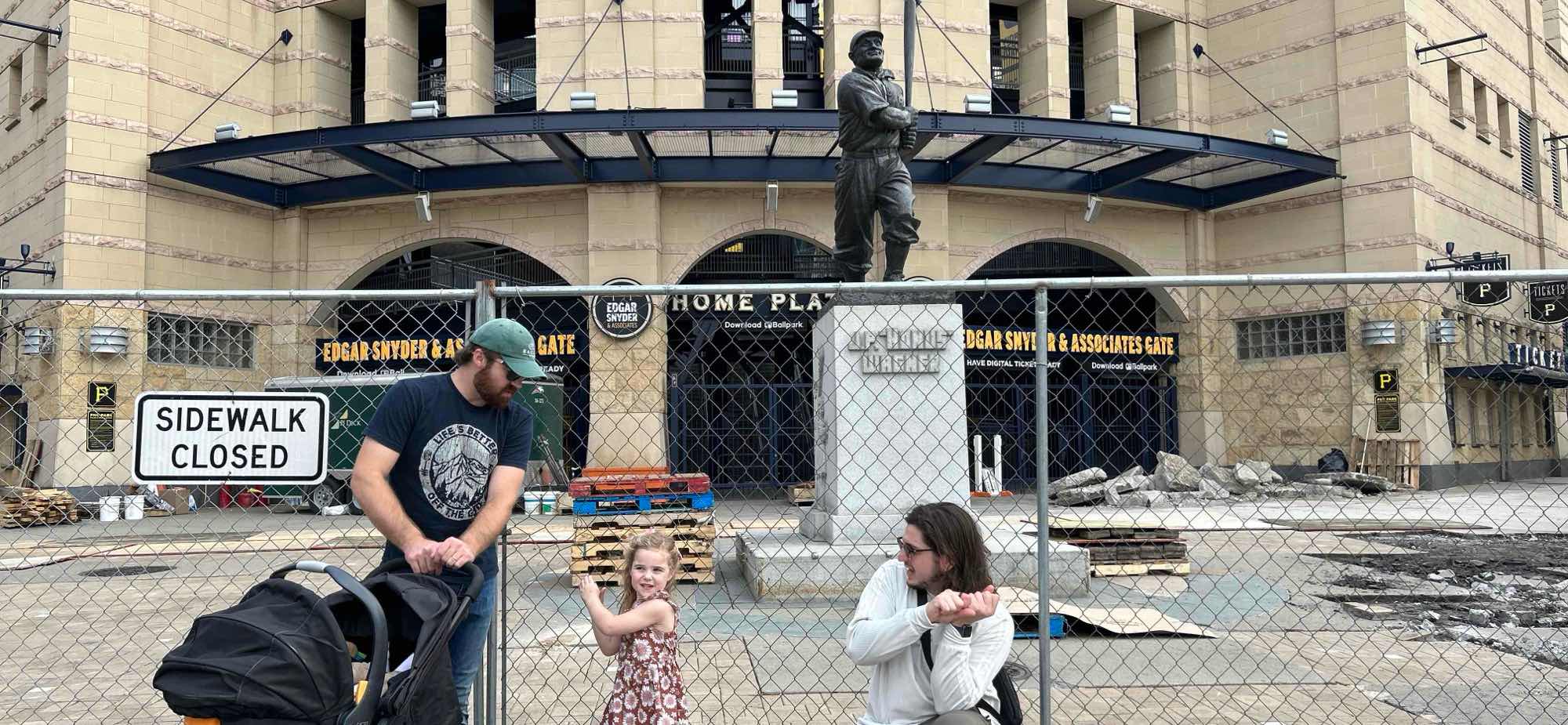 Zdj&eogon;cia z podchod&oacute;w na Chatham University