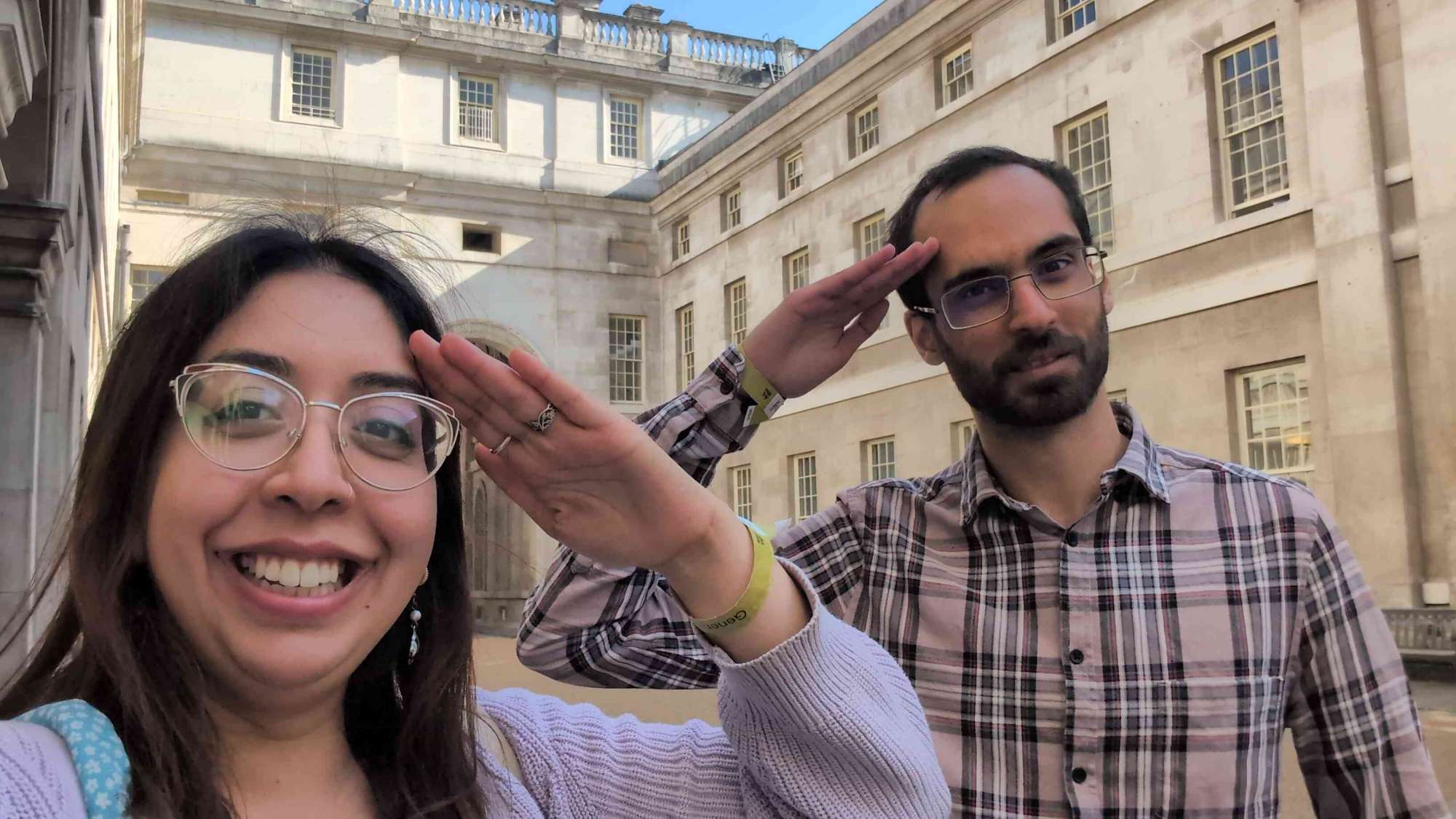 team building scavenger hunt