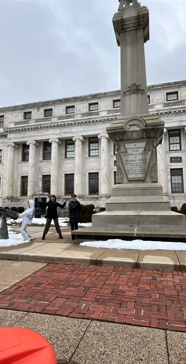 team building scavenger hunt