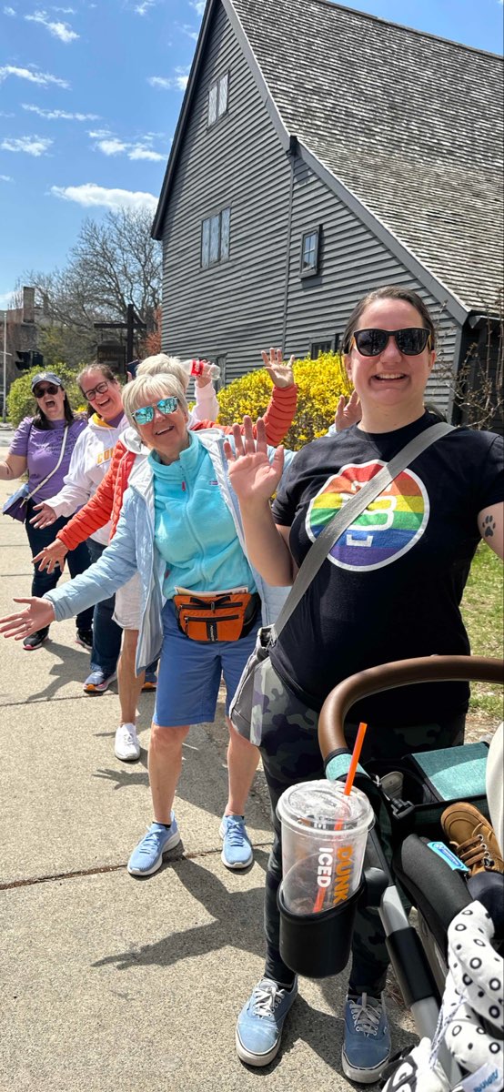 team building scavenger hunt