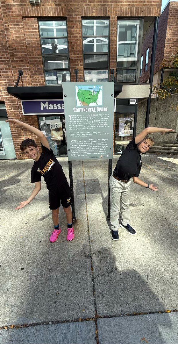 Oak Park Scavenger Hunt scavenger hunt photos