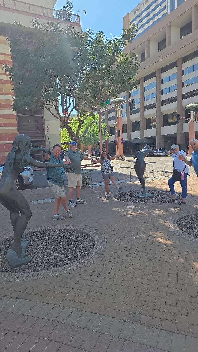 team building scavenger hunt