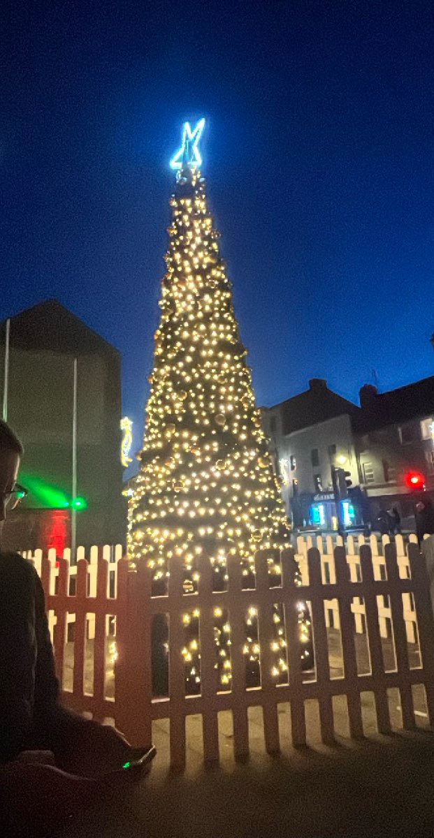 team building scavenger hunt