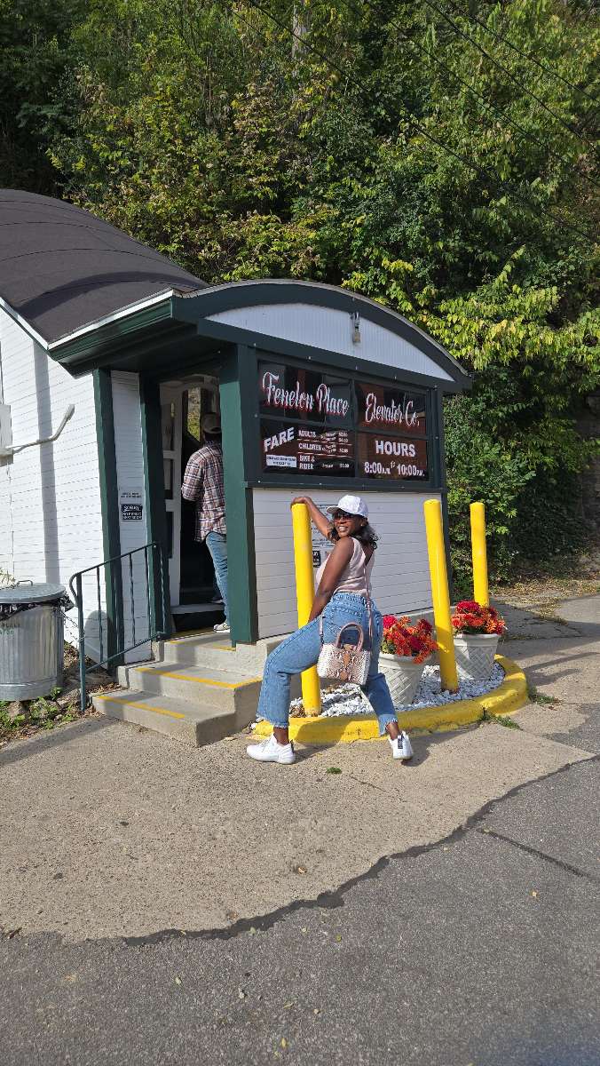 Loras College Scavenger Hunt scavenger hunt photos