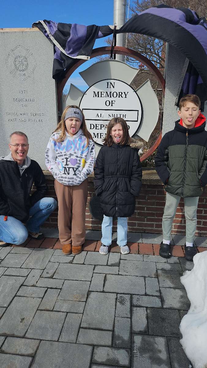 Skattejagt p&aring; Lake Ronkonkoma - billeder