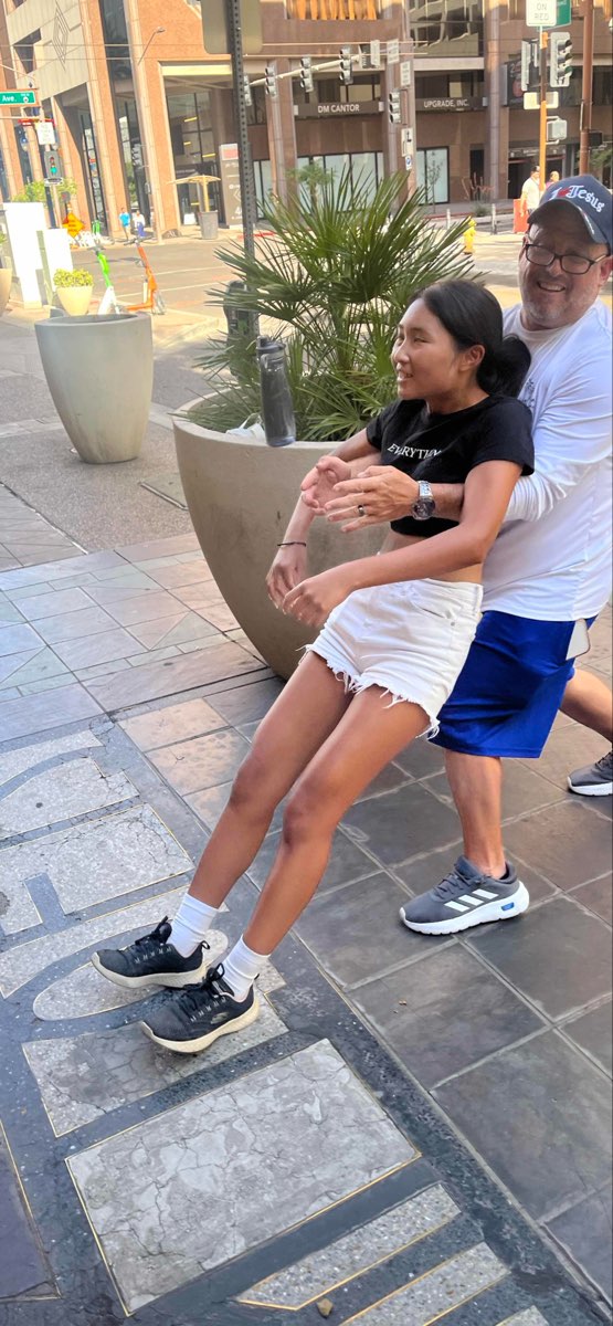 team building scavenger hunt