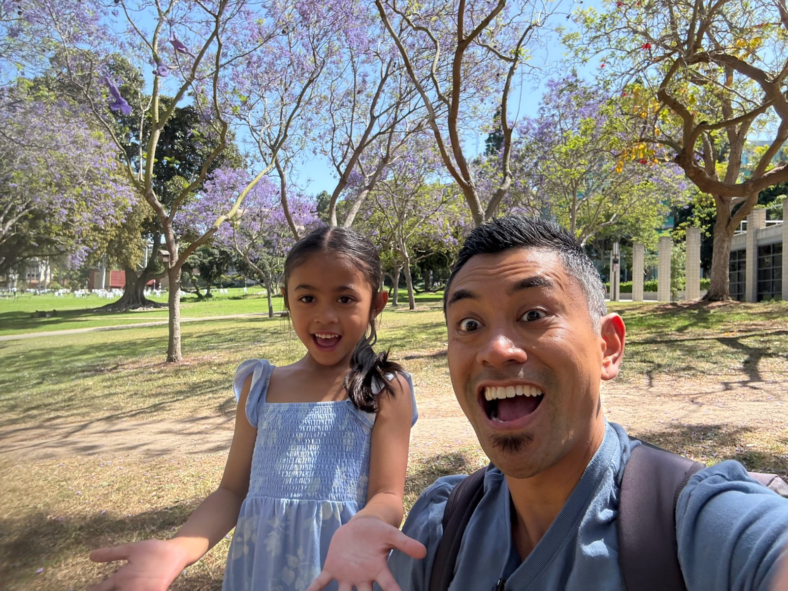 Φωτογραφίες κυνηγιού θησαυρού για το Κυνήγι Θησαυρού στο Πανεπιστήμιο της Καλιφόρνια-Irvine