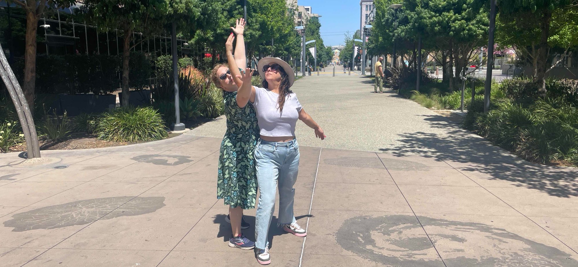 Long Beach California Downtown Scavenger Hunt scavenger hunt photos