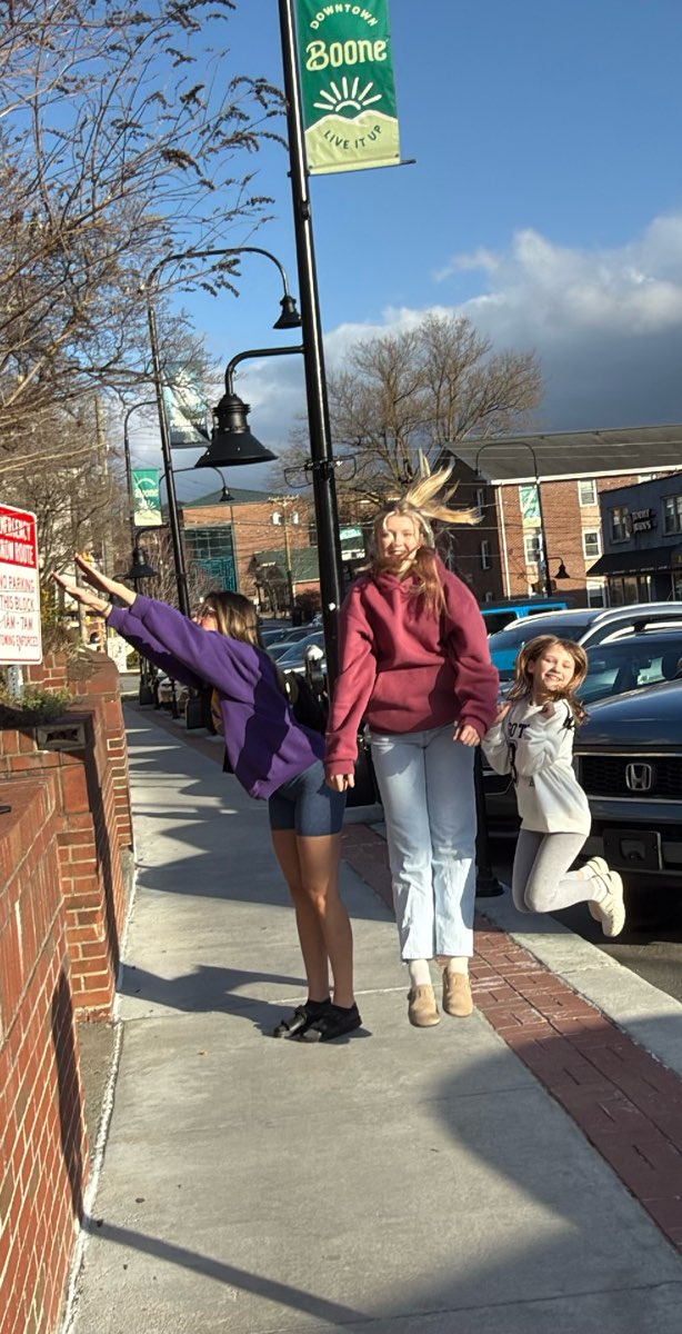 Boone North Carolina Scavenger Hunt scavenger hunt photos