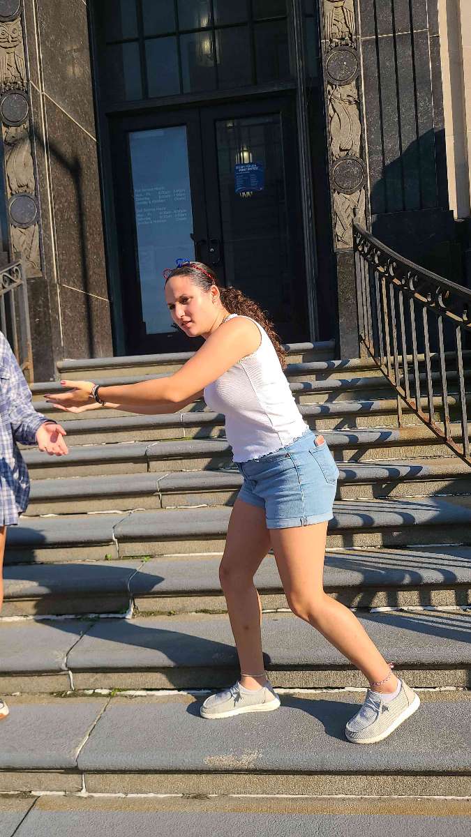 team building scavenger hunt