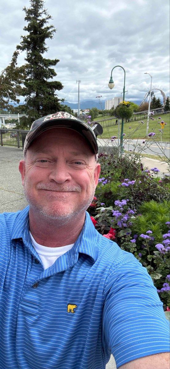 team building scavenger hunt