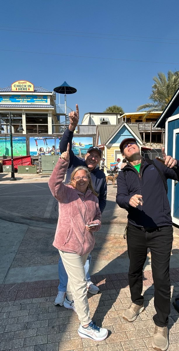 תמונות של חיפוש אחר מטמון בדסטין