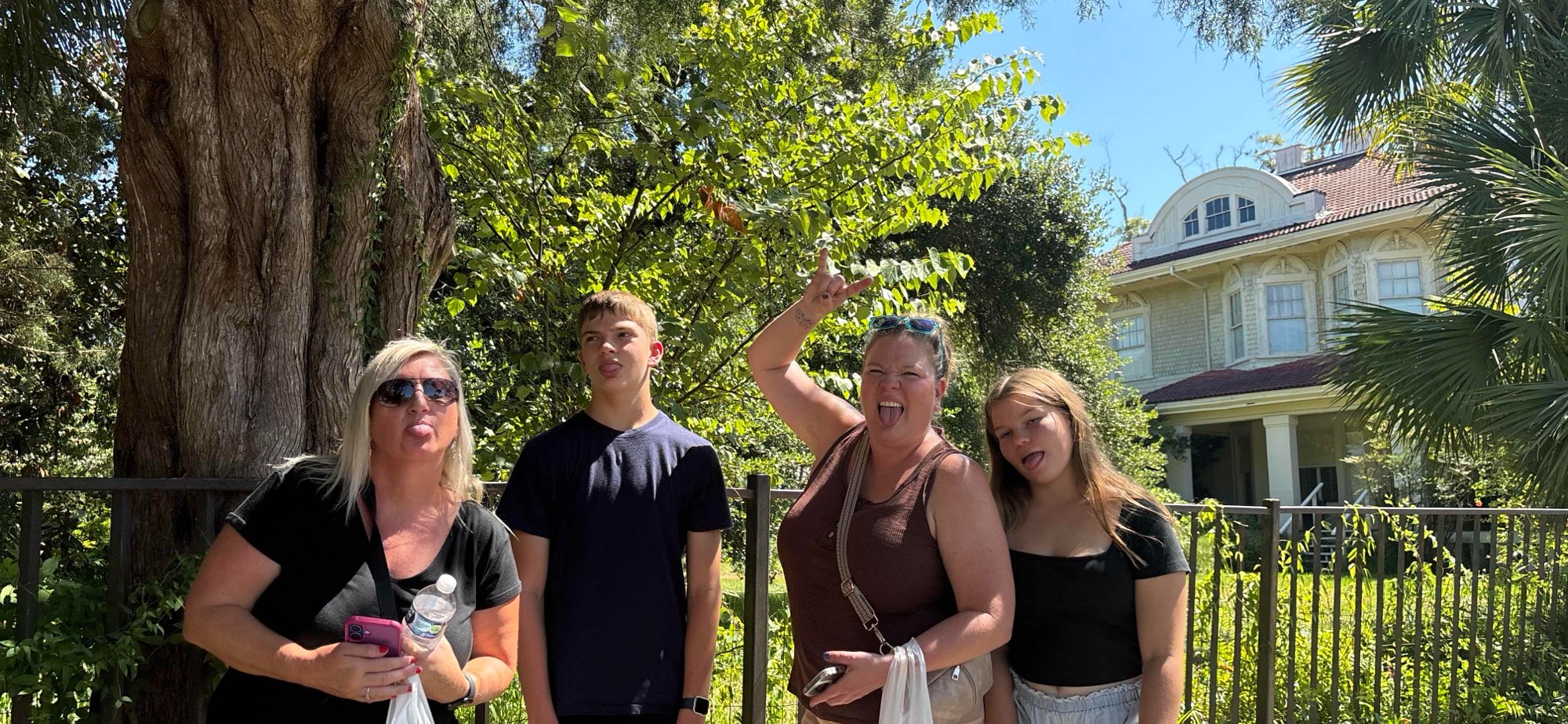 フェルナンディナビーチ ゴーストツアーのスカベンジャーハント写真